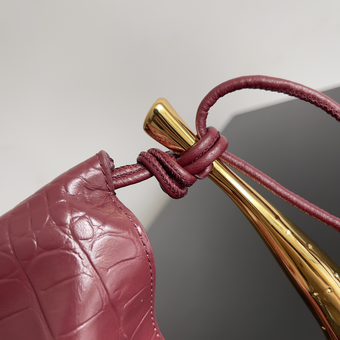 Bottega Veneta Hobo Bags